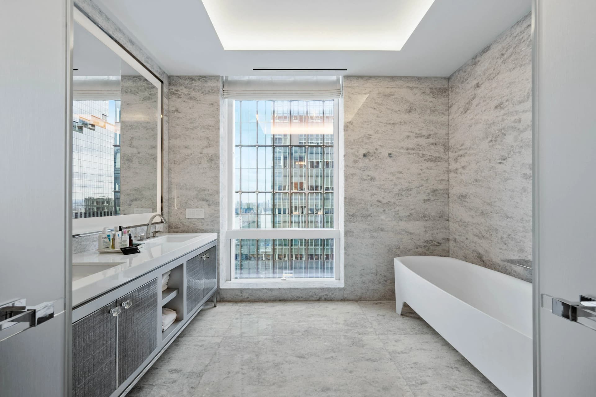 35 Hudson Yards — Residence 6702