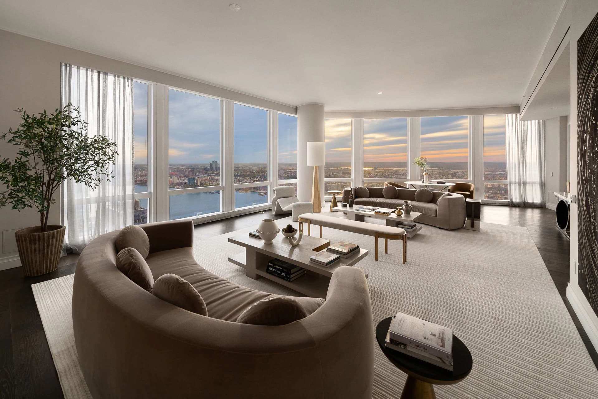 35 Hudson Yards — Residence 7601