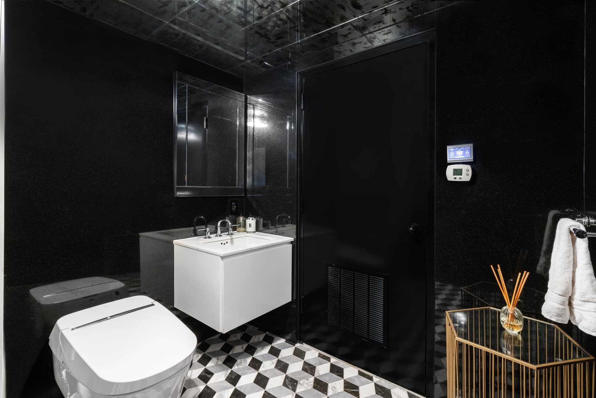 55 White St Residence 1C