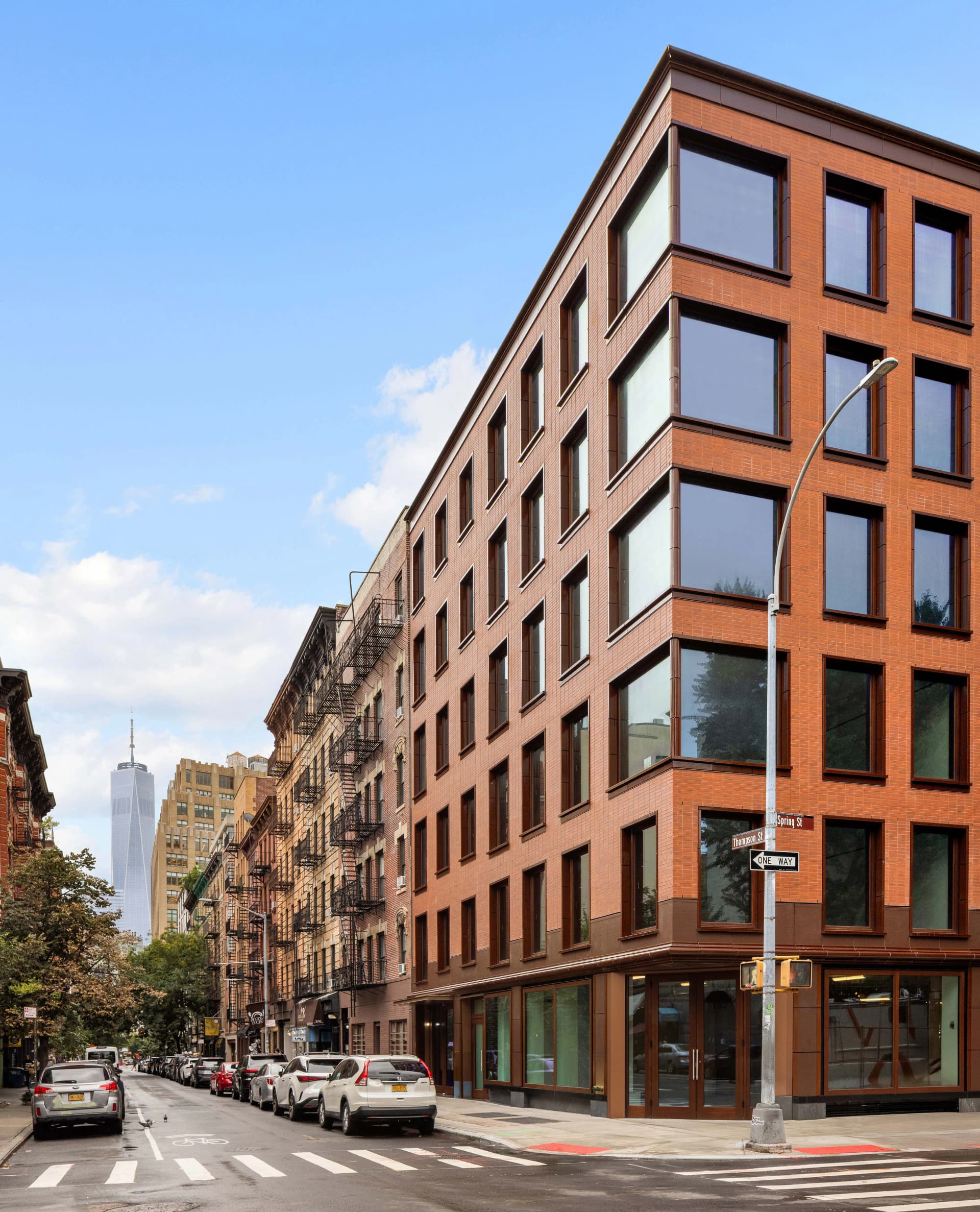 83 Thompson St