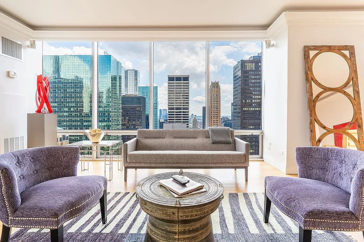 641 5th Ave Residence 33D
