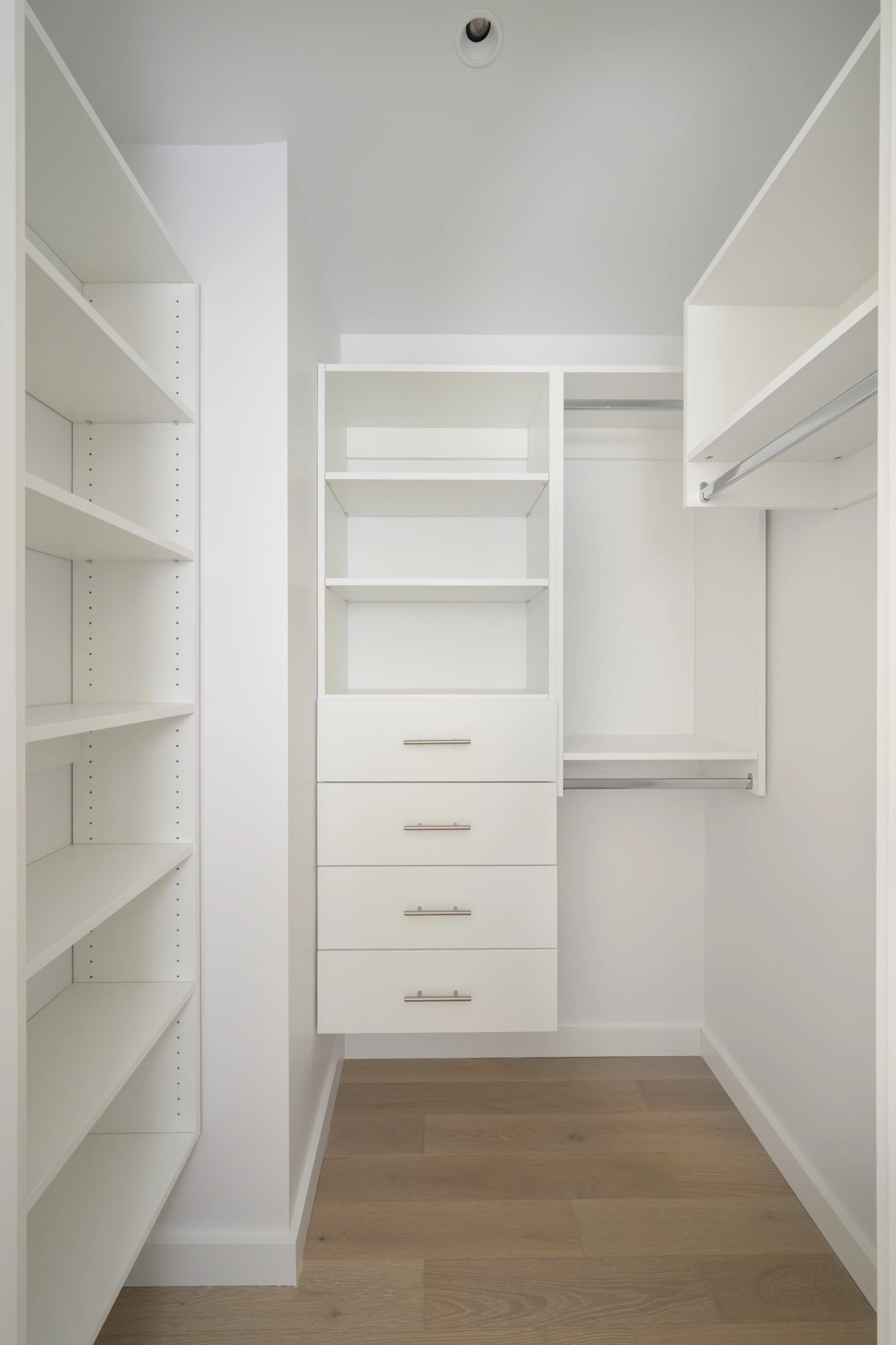 162 E 36th St Residence 6D