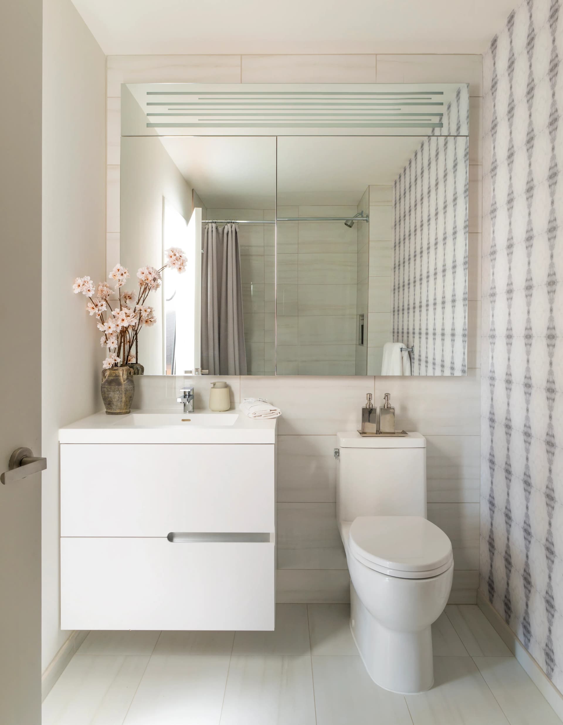 42-06 Orchard St Residence 28K