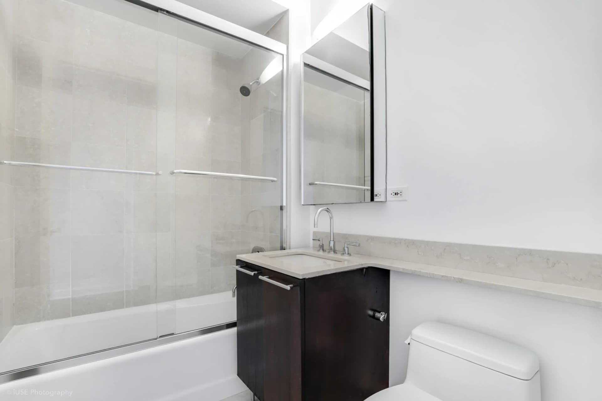 230 W 56th St Residence 67B